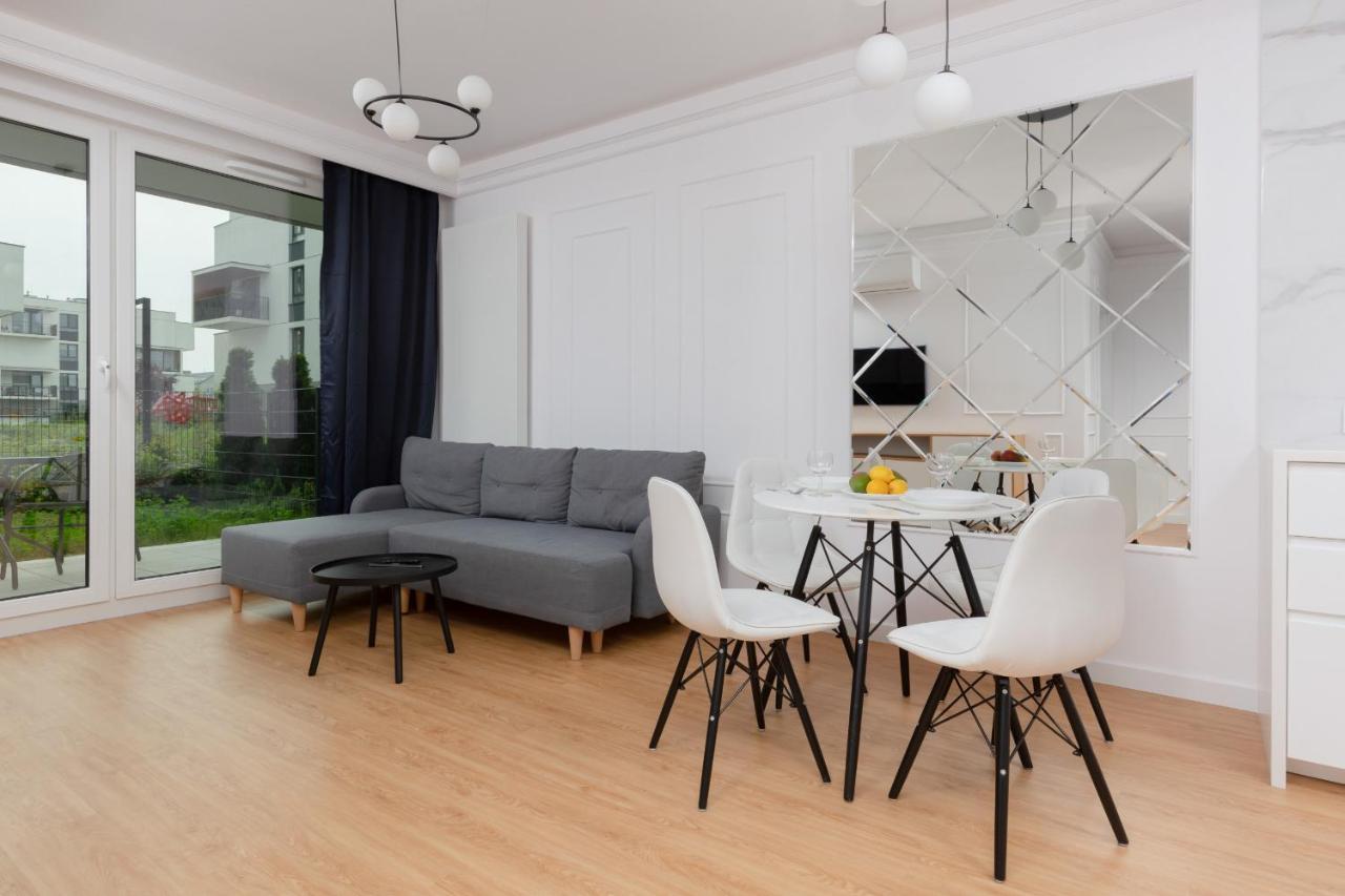 Bemowo Coopera Parking & Taras By Renters Prestige Warszawa